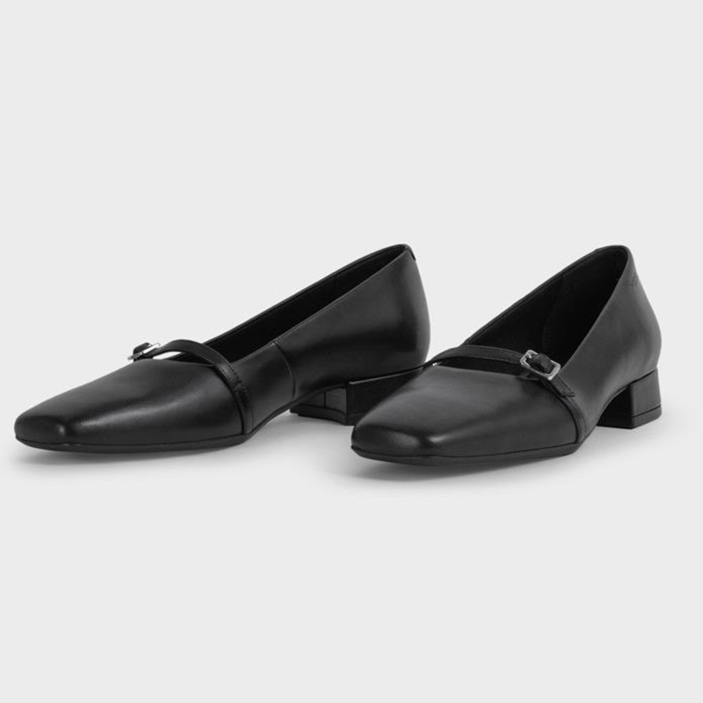 Vagabond Debbi Mary Jane Heeled Flat Ballet Pumps size 8